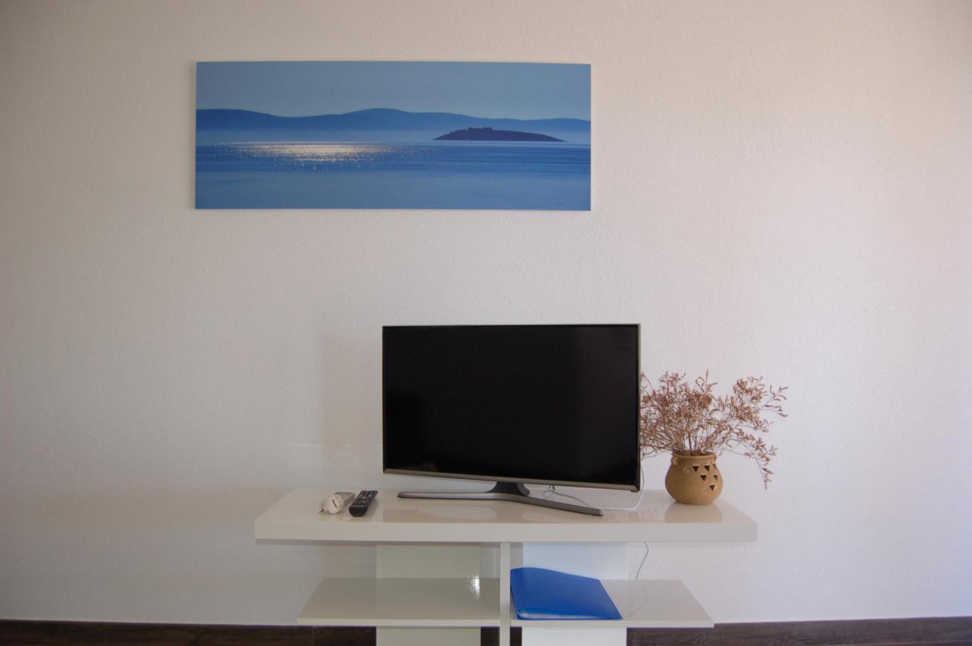 Gorgonia Suites In Verunic * Verunic