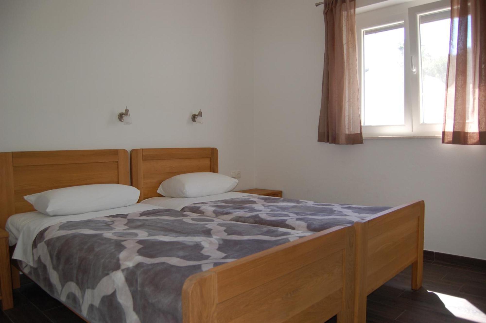 Gorgonia Suites In Verunic *