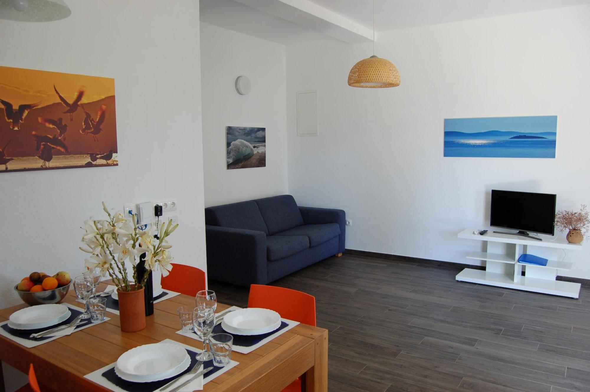 Gorgonia Suites In Verunic Verunic