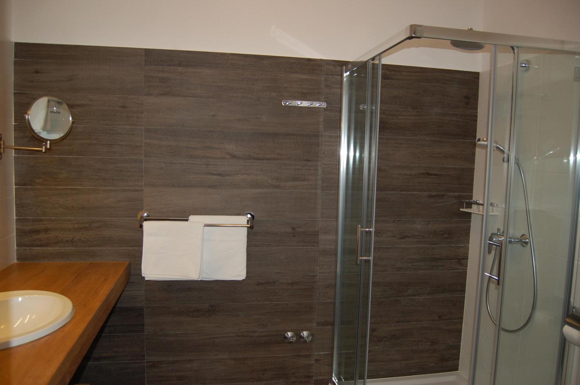 Gorgonia Suites In Verunic *