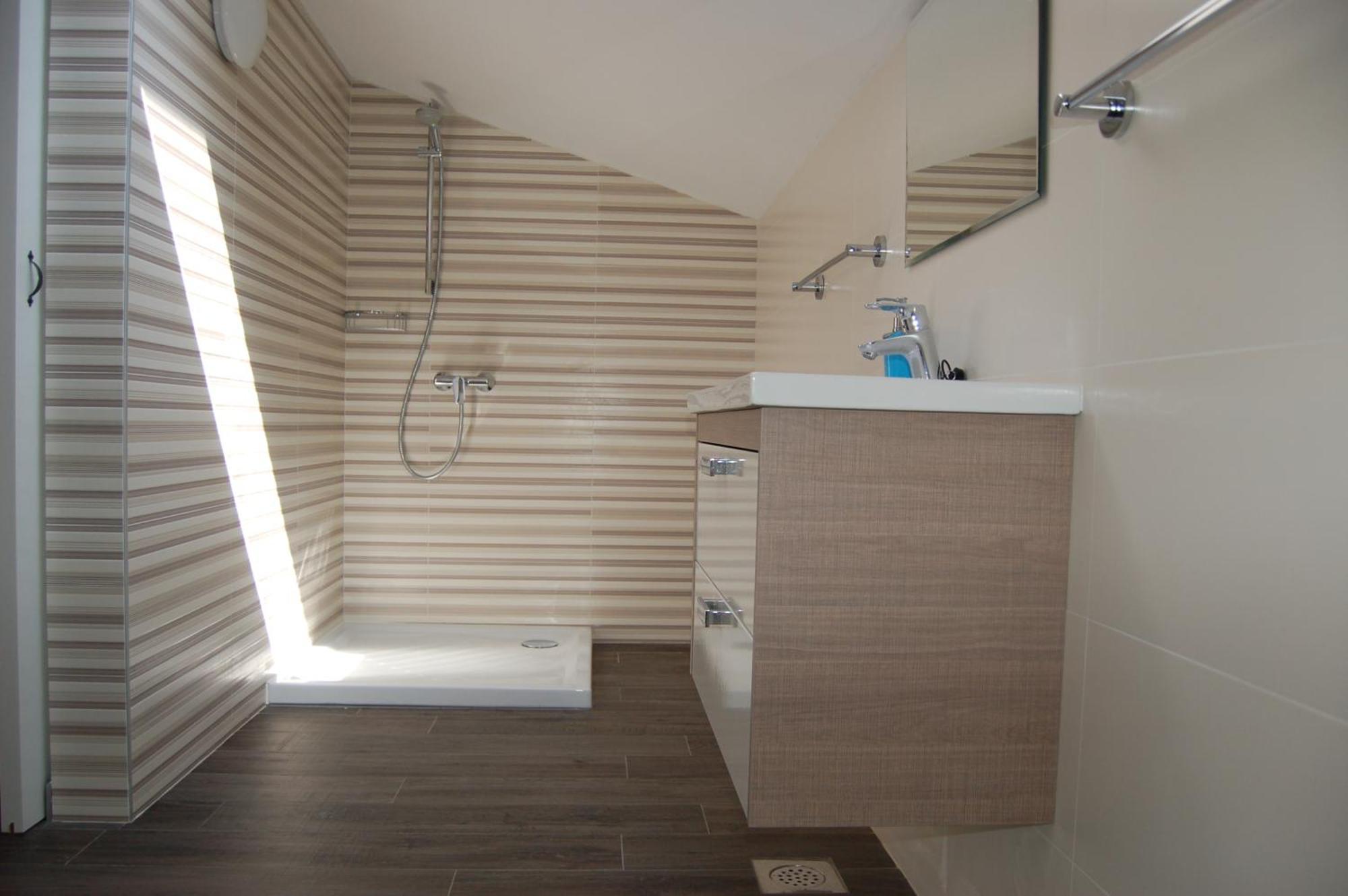 Gorgonia Suites In Verunic