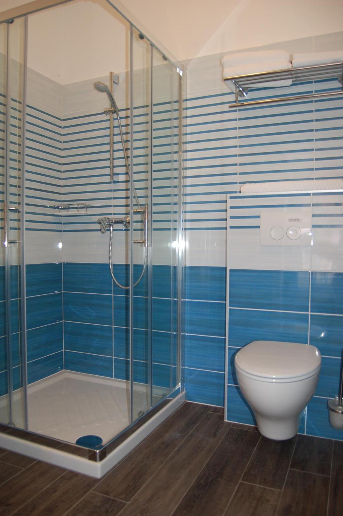 Apartment Gorgonia Suites In Verunic