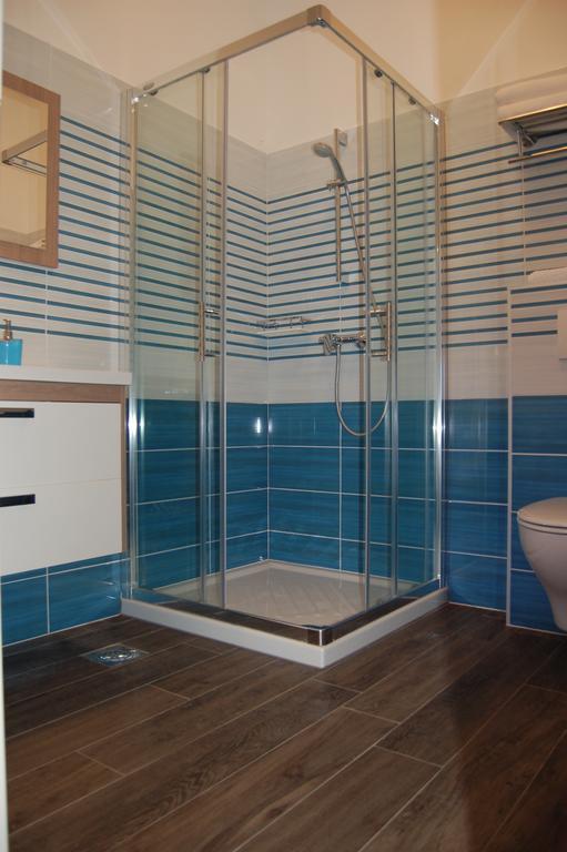 Apartment Gorgonia Suites In Verunic Verunic
